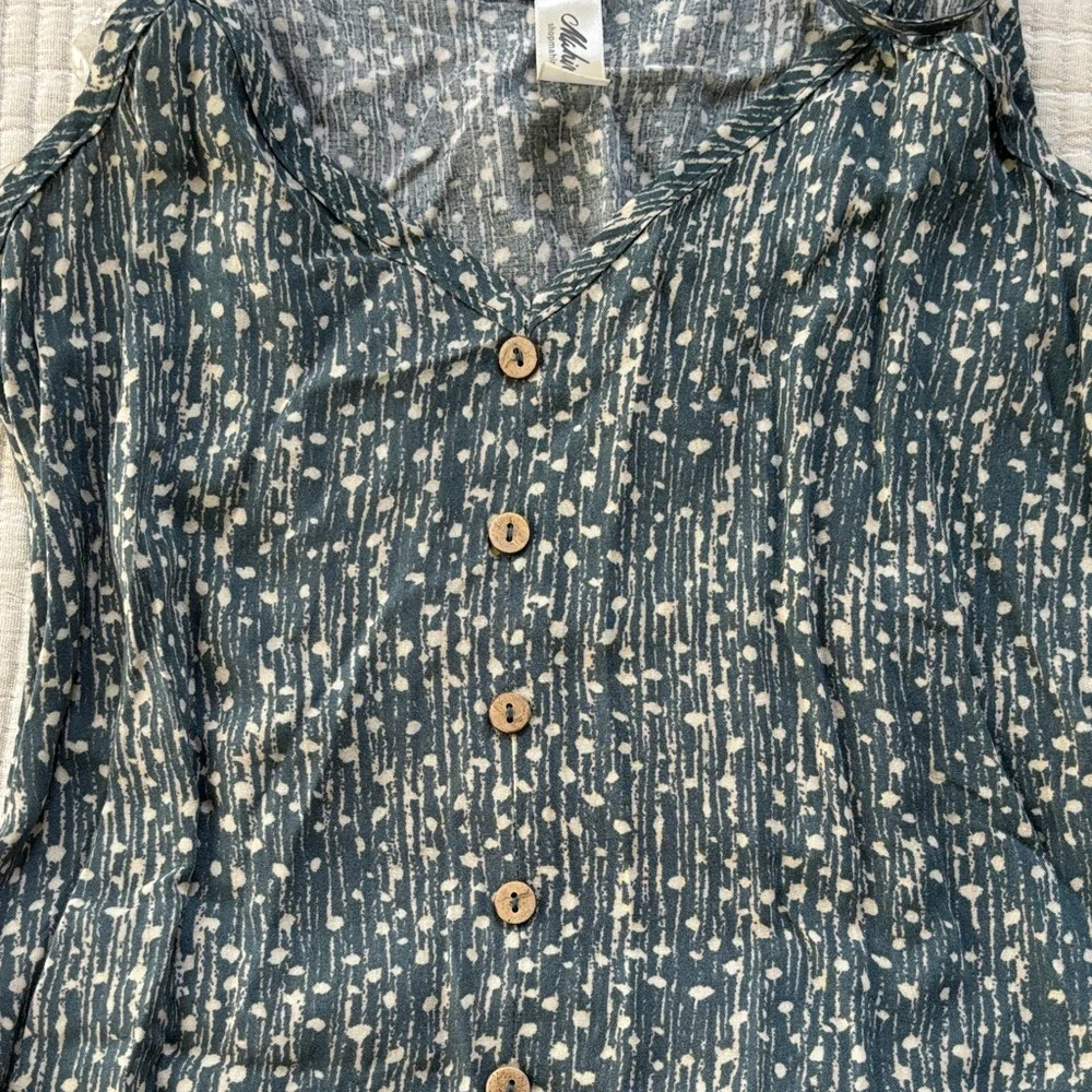 Mahina Women’s Summer Dress Dark Sage and Cream Spots, Slit in Front - Picture 5 of 8